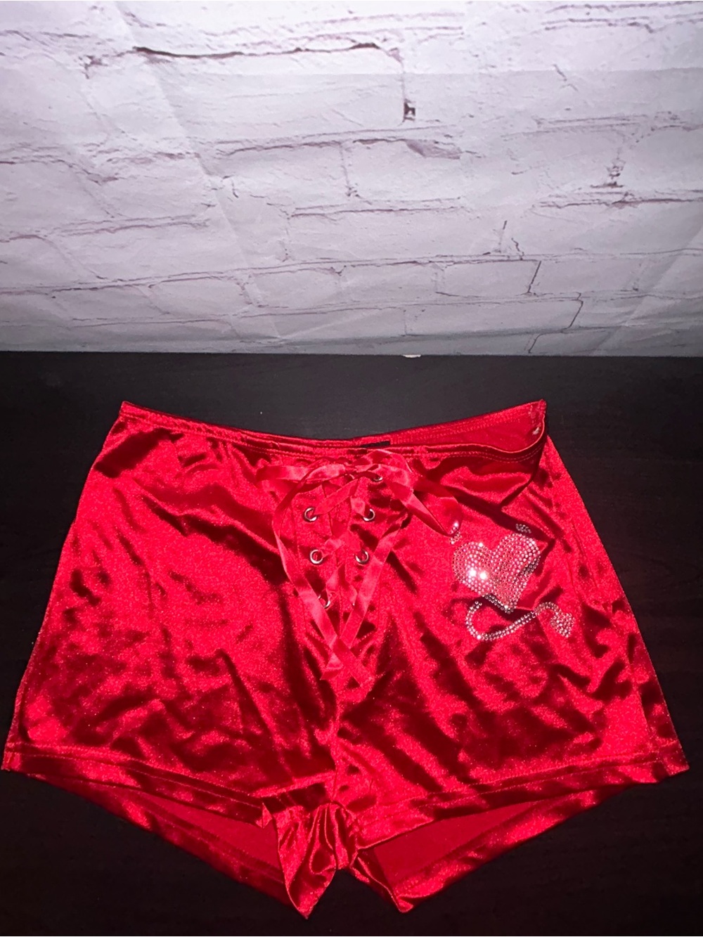 Trickz n’ Treatz devil shorts size M